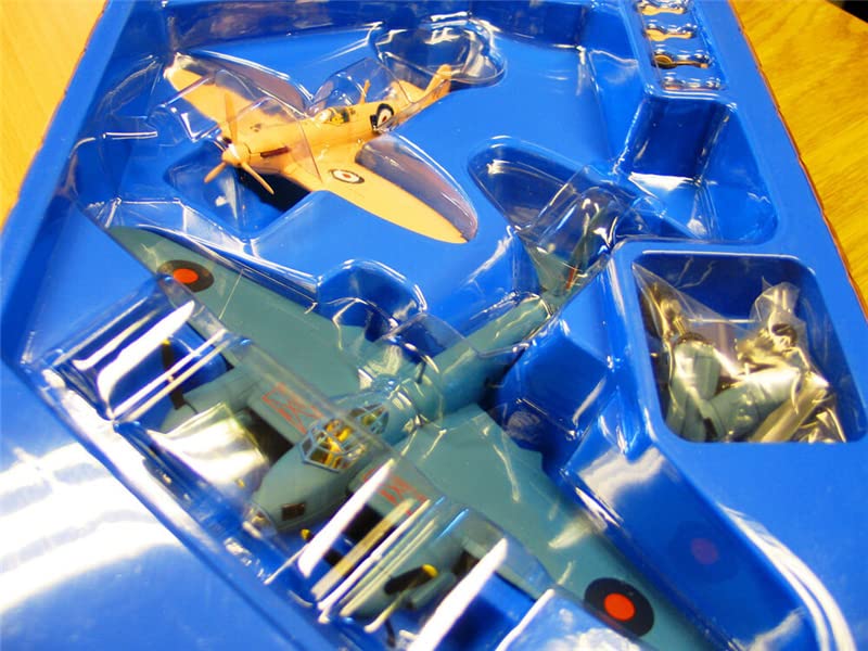 Corgi RAF No.1 PRU, RAF Benson, England, Reconnaissance 2-Piece Set Limited Edition 1/72 DIECAST Aircraft Pre-Built Model