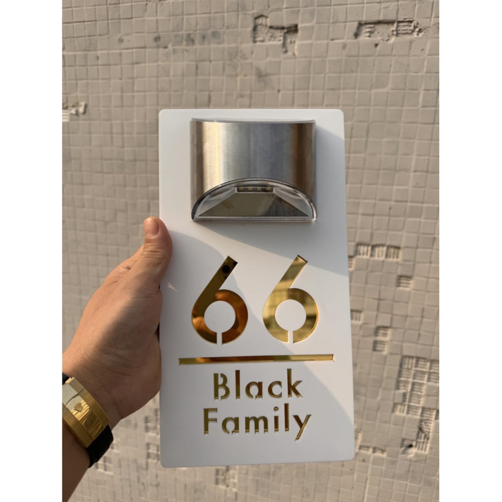 Número de Casa Solar, Señal de número casa LED Solar, placa dirección iluminada acrílica, puerta exterior, decoración moderna pared para el hogar para hogar,jardín(White Black)