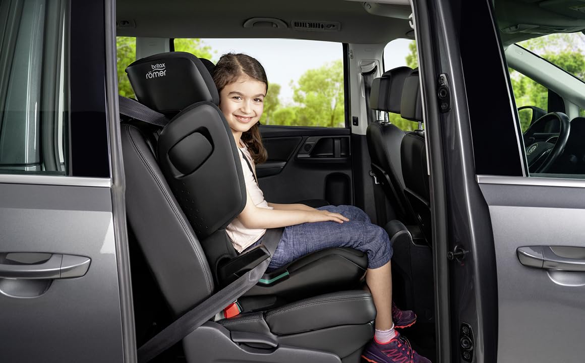 BRITAX RÖMER Silla de coche infantil KIDFIX M i-Size, para niños de 100-150 cm (i-Size) con y sin ISOFIX, 3,5-12 años, Space Black