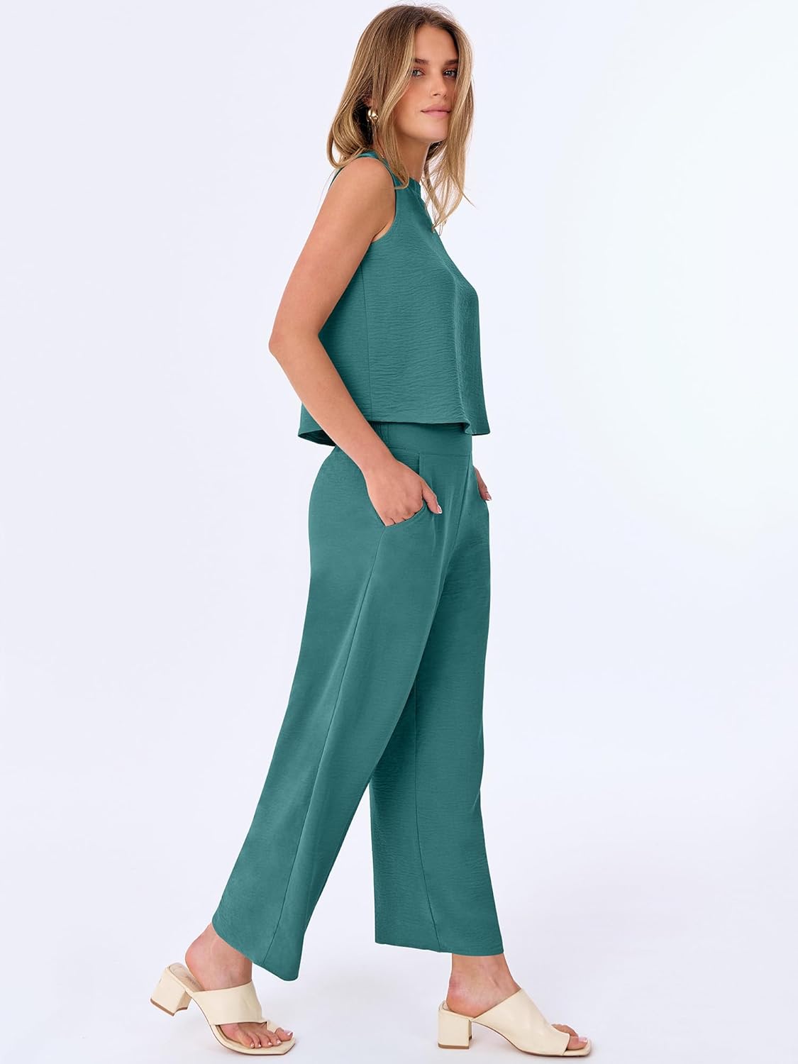 ANRABESS Women Lounge Sets 2 Piece Outfits Summer Sleeveless Crop Tops Capri Wide Leg Pants Vacation Beach Travel Sets - Image 4