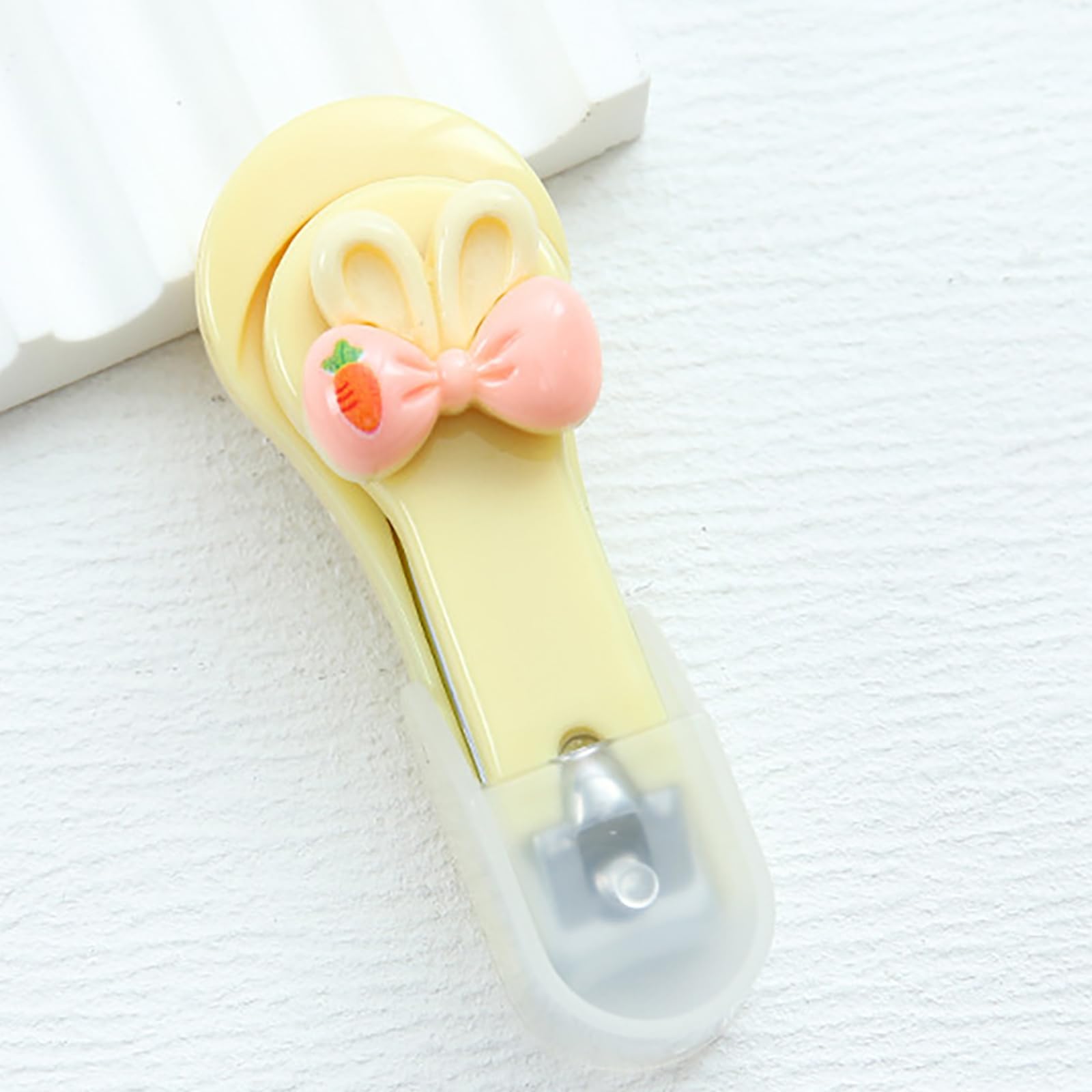 Cute Cartoon Nail Clippers Home Safety Nail Clippers Portable Nail Scissors Yellow LCC796-002