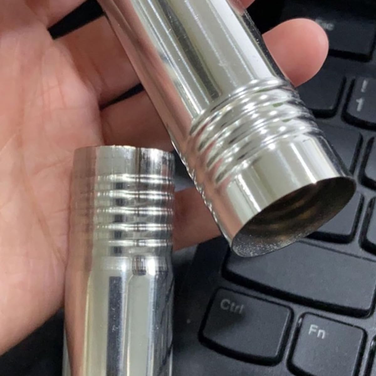 Toddmomy Set 2 Pezzi per Bandiera in Metallo Inossidabile Resistente 1,5 Metri Tre Sezioni per Terrazzi e Decorazioni Esterne