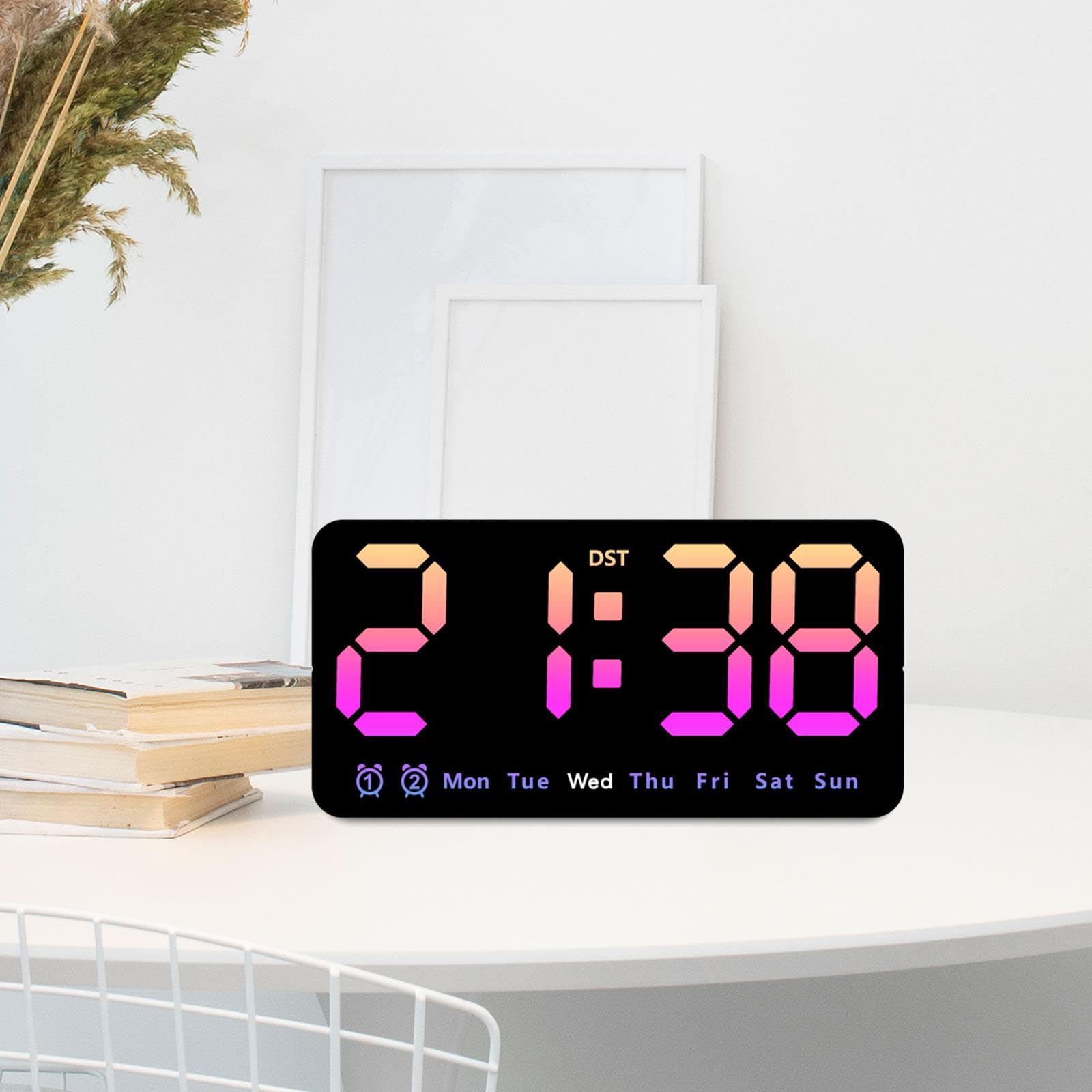 Baoblaze Horloge numérique de bureau - Petite horloge LED avec date et température - Horloge électronique sur le mur - Réveil numérique avec grand écran pour table de chevet, maison, couloir, Aoto