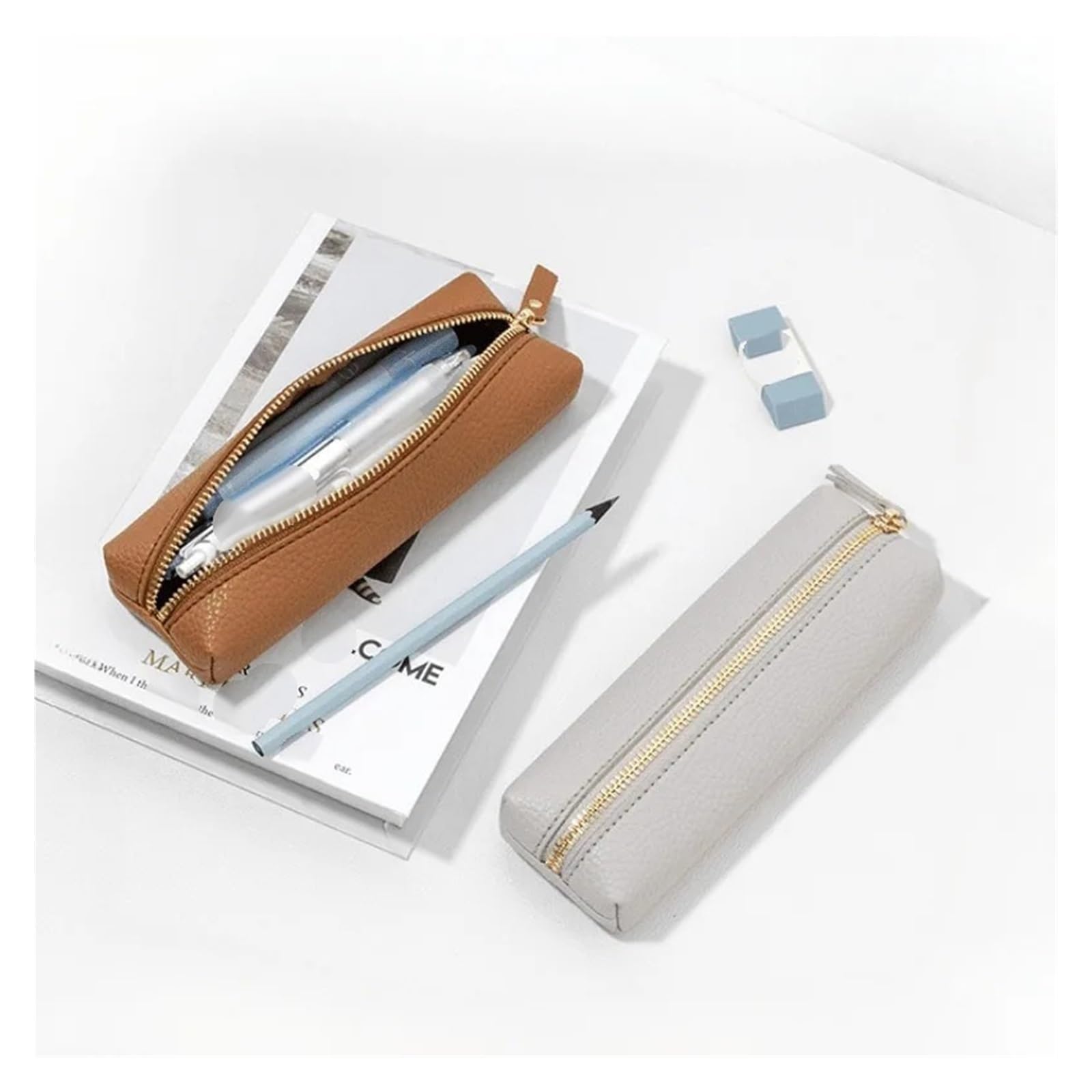 Custodia for penna in pelle PU for ufficio scolastico | Semplice, con cerniera, portatile, portapenne stilografica, leggero(Brown)