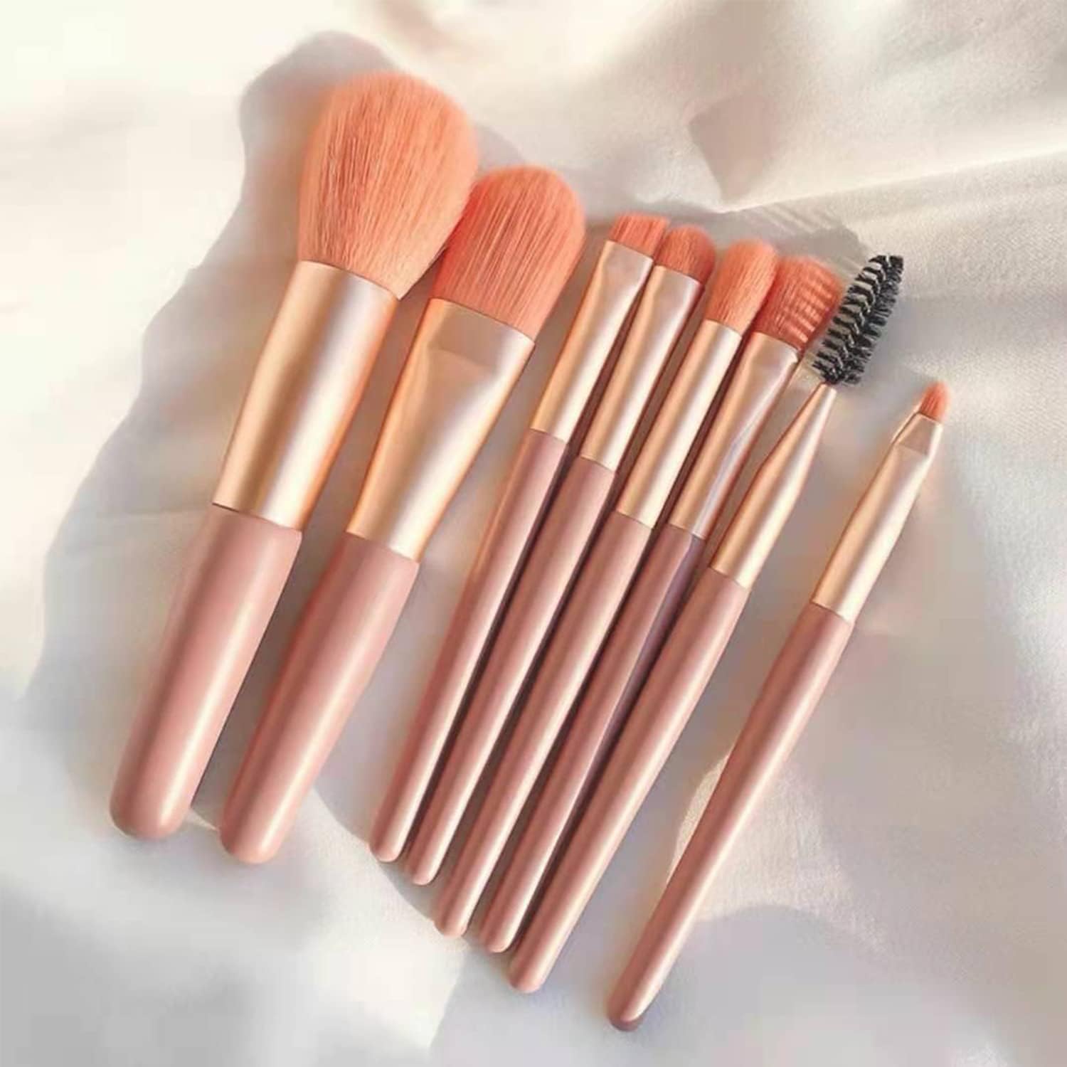 8 PCS Makeup Brush Set, Foundation Make up Brushes for Concealers Eye Shadows, and Blush, Premium Synthetic - Image 2