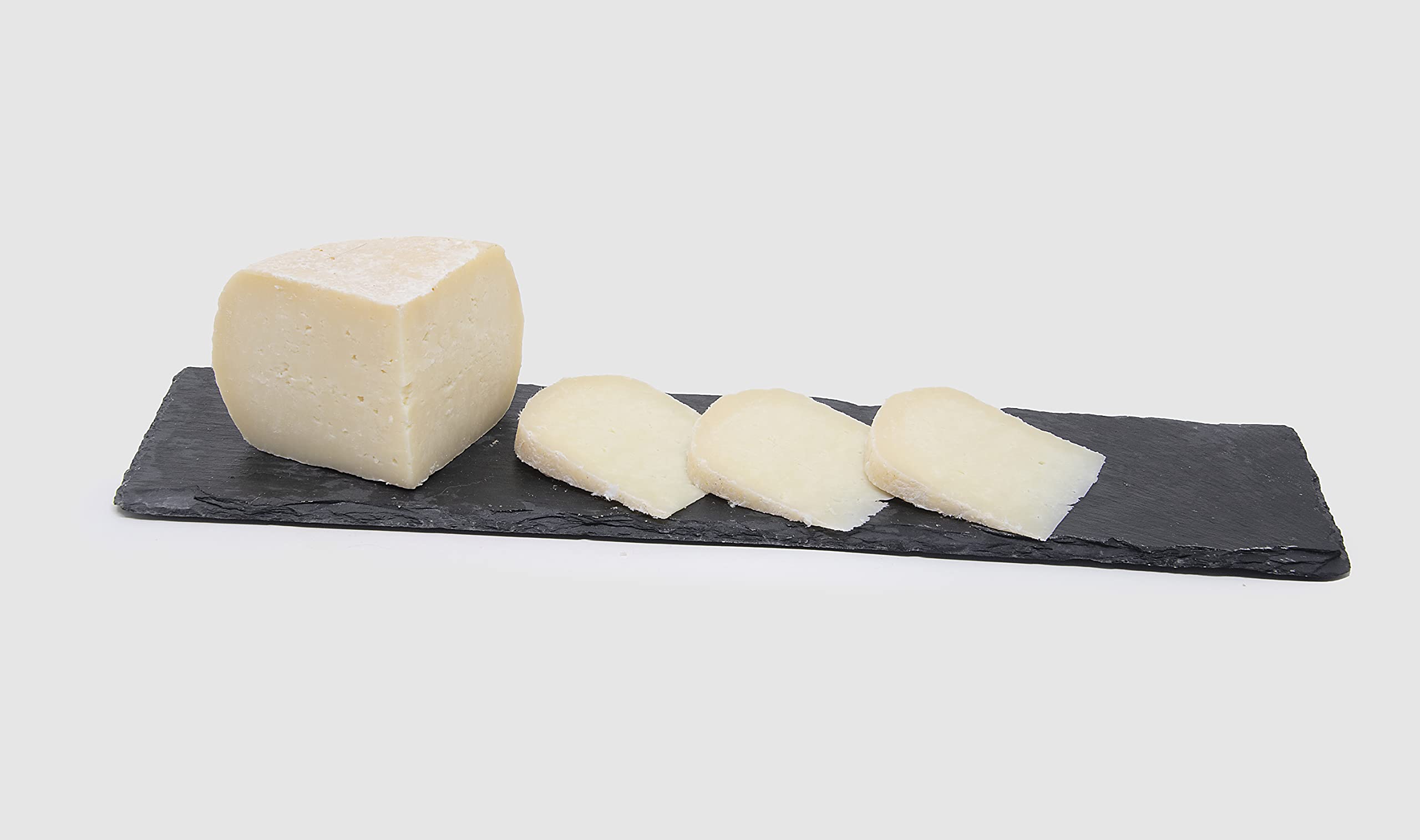 Pecorino Toscano Dop Fresco | trancio sottovuoto da 0,3 kg | formaggio artigianale Toscano | Salumificio Artigianale Gombitelli - Toscana