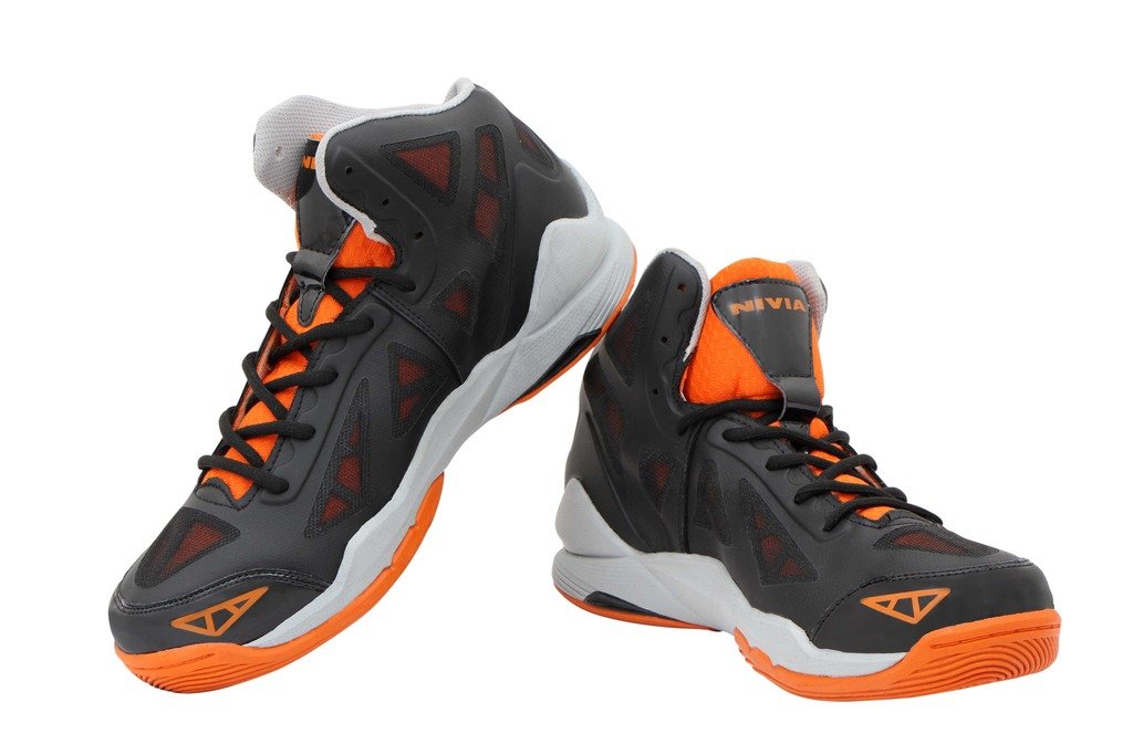 Nivia gravity basketball shoes Clearance