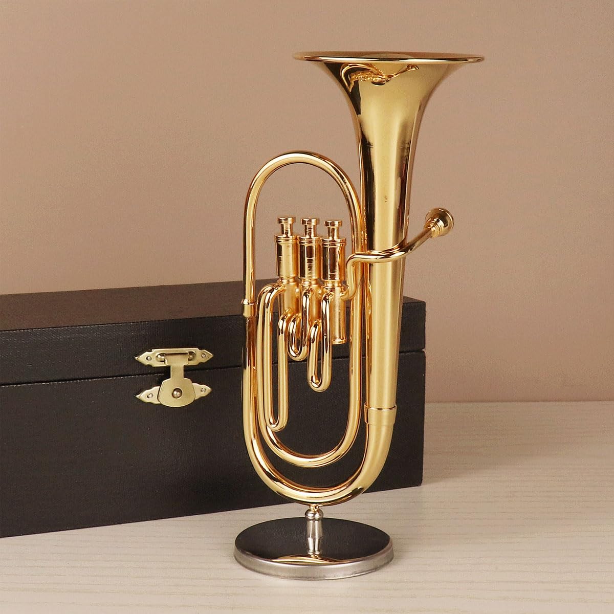Modelo de tuba en miniatura, bombardino chapado en oro, réplicas elegantes de instrumentos musicales para amantes de la música, ideal para oficinas y coches (10 cm)