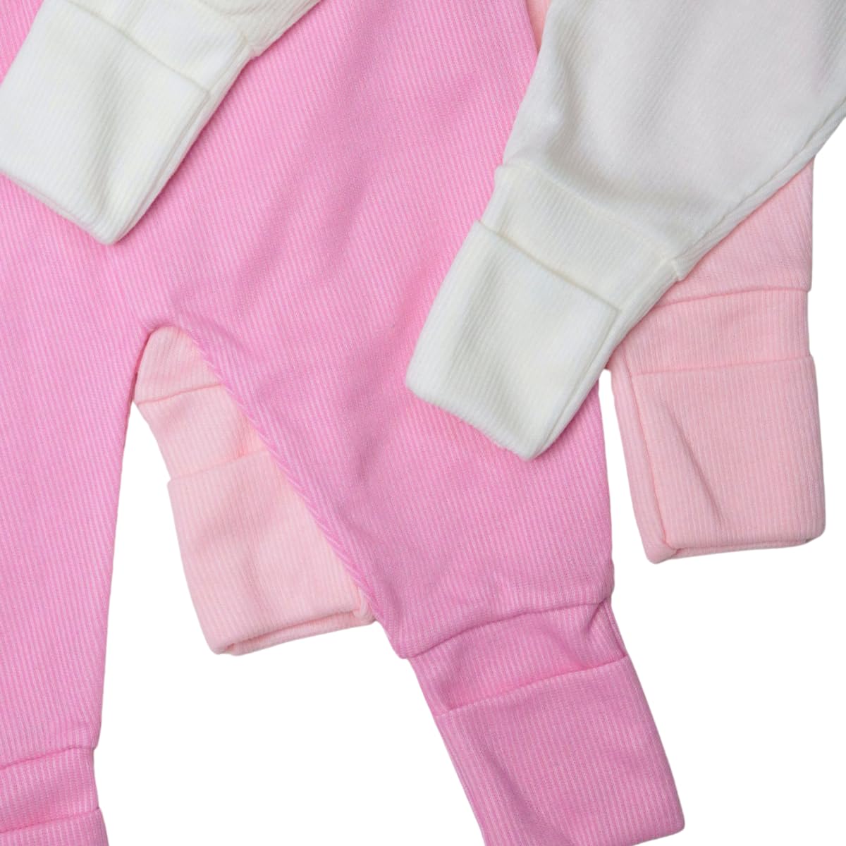 Kit 3 Macacão Para Bebê Canelado Bordado Vira Pé Menina Feminino – P Ao G em promoção! Veja a oferta e mais achadinhos de Bebês 5 Hoje é o melhor dia para comprar Kit 3 Macacão Para Bebê Canelado Bordado Vira Pé Menina Feminino – P Ao G com aquele preço maroto! Promoção! Aproveite a oferta! 5