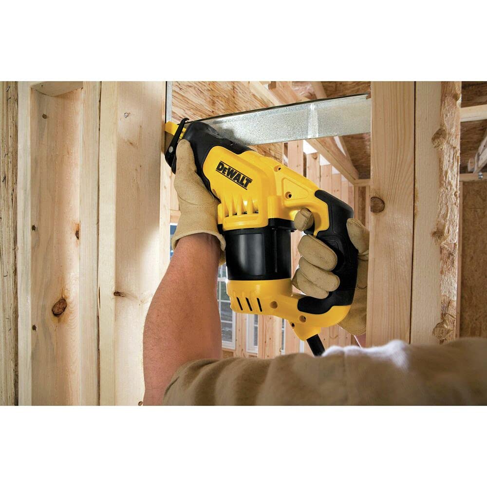 DeWalt dwe357 12-amp compacto para sierra de sable (bimetálicas