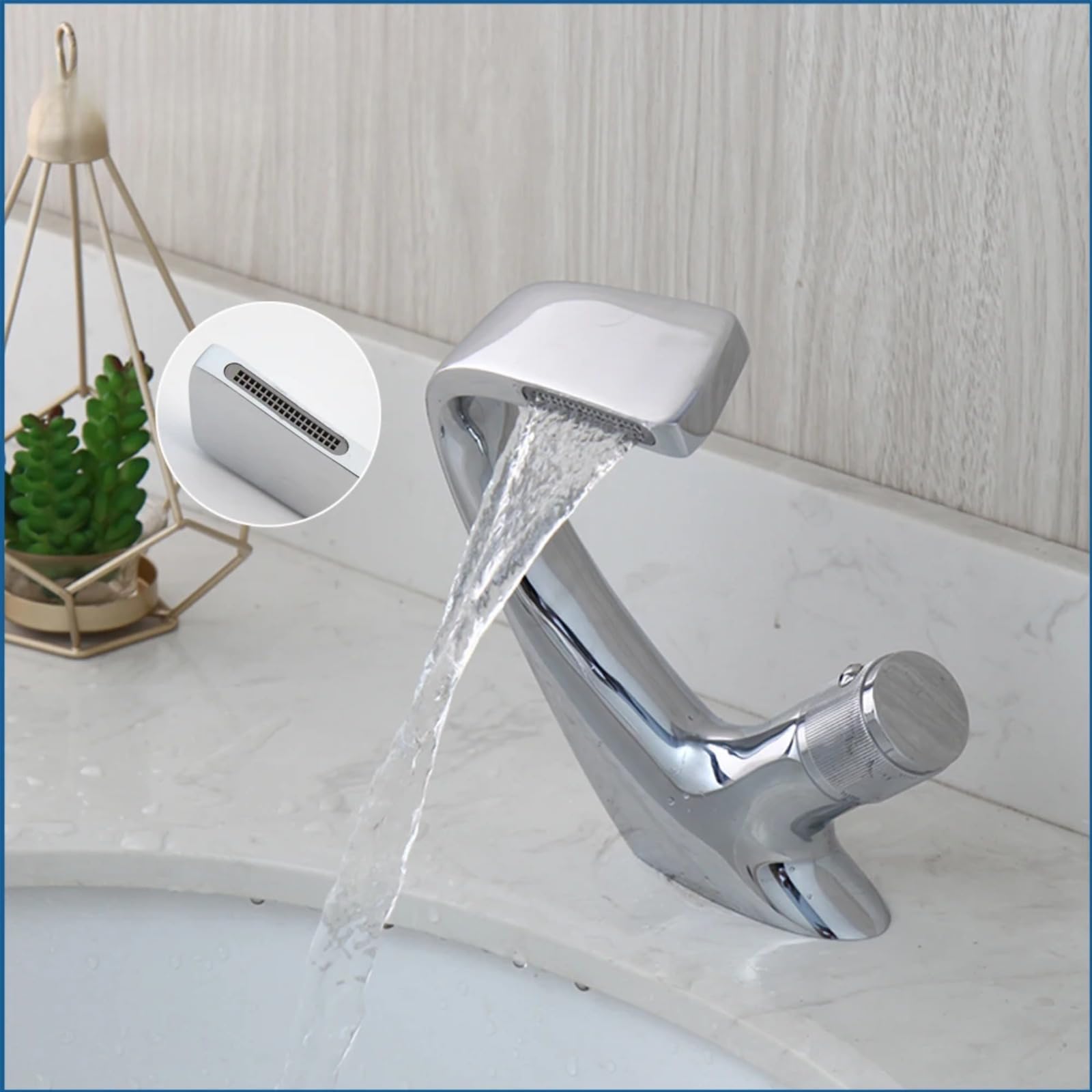 Mitigeur cascade de lavabo de salle de bain chromé au design unique moderne
