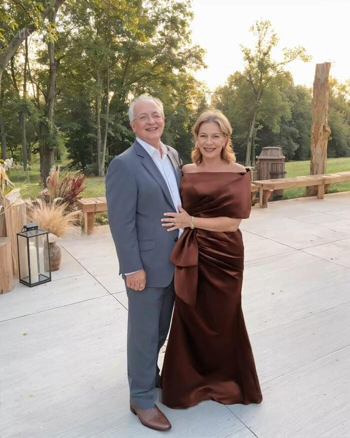 Satin Mother of The Bride Dresses Mermaid Off Shoulder Formal Evening Dress VS1053