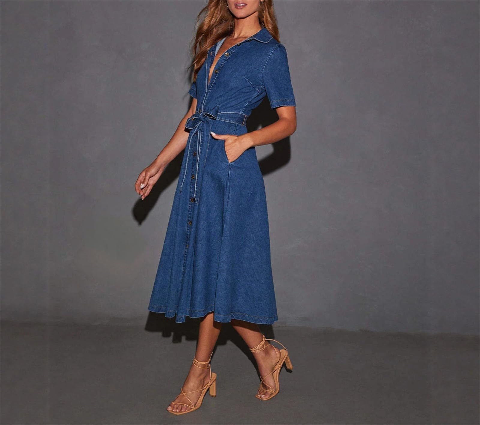 Abito estivo da donna, a maniche corte, con cintura, in denim, con tasche | Abito con scollo a V in jeans con bottoni e cintura, a maniche corte, casual, elegante, con tasche