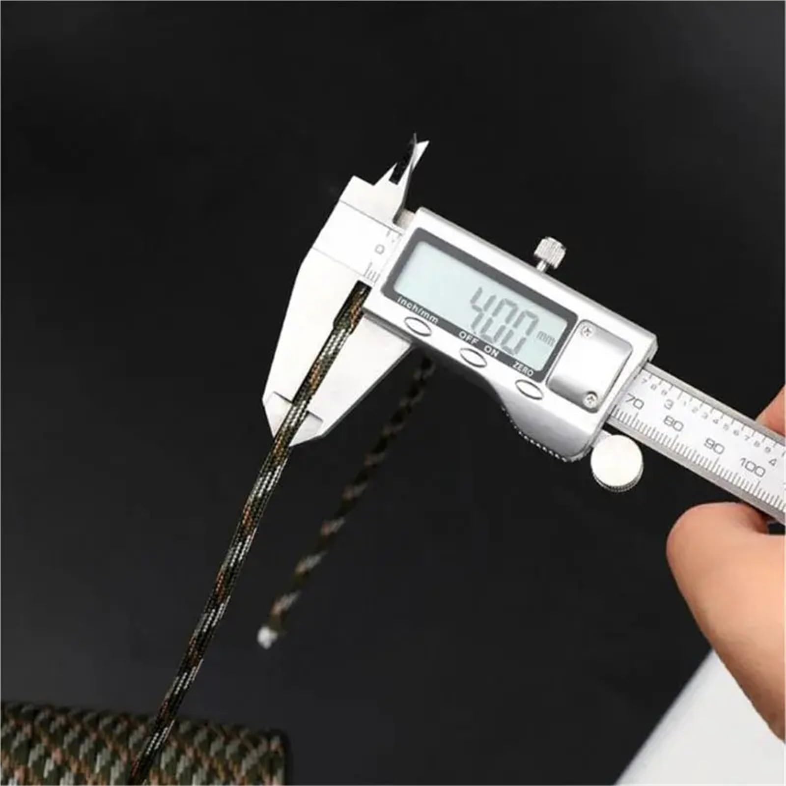 Paracorde Cordon paracorde 550 à 7 cœurs, 100M Dia.4mm, for Camping en Plein air, Longe de Survie, Corde Parachute, Accessoires Tente randonnée, Bracelet bricoler soi-même(Khaki)