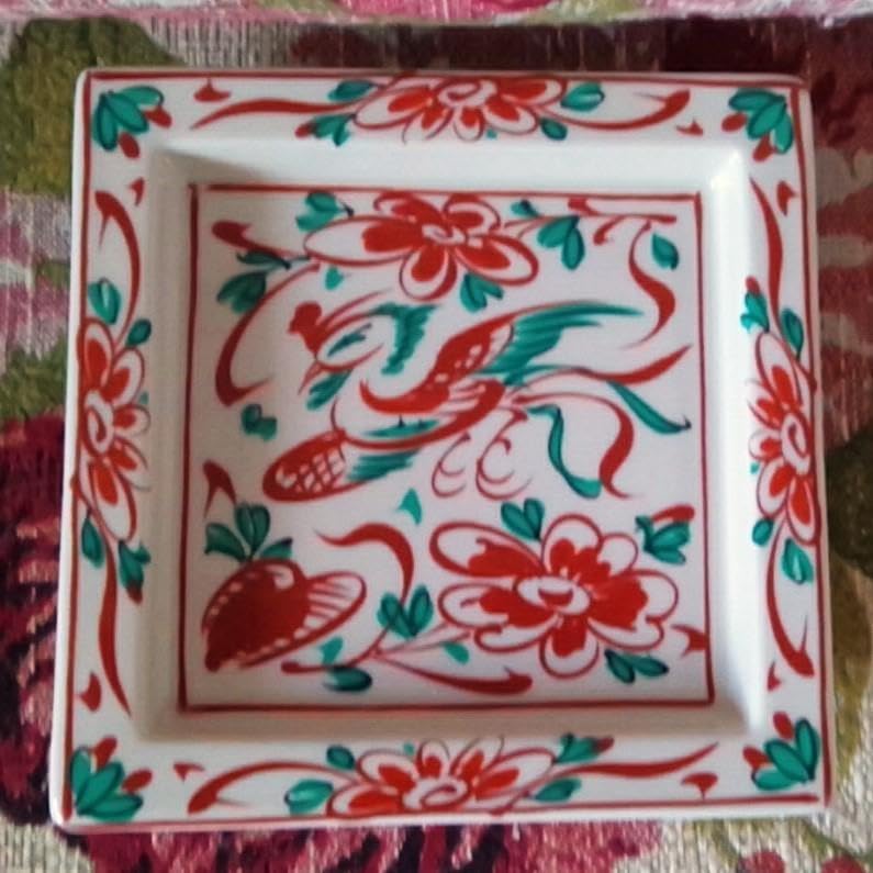 【値下げ】【真作保証】 瀧口喜兵爾 織部  四方鉢  共箱・共布 値下げ】【真作保証】 瀧口喜兵爾 織部 四方鉢 共箱・共布 瀧口喜