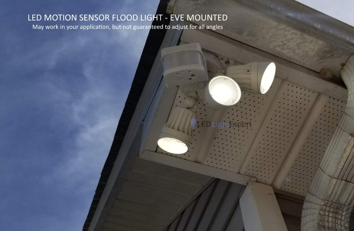 RuggedGrade 30W Lacuna II Series LED Motion Sensor Flood Light - 3,600 Lumens - 150° Sensor - 3000K Warm White - White Housing - Outdoor LED Light - DLC 5.1 Premium