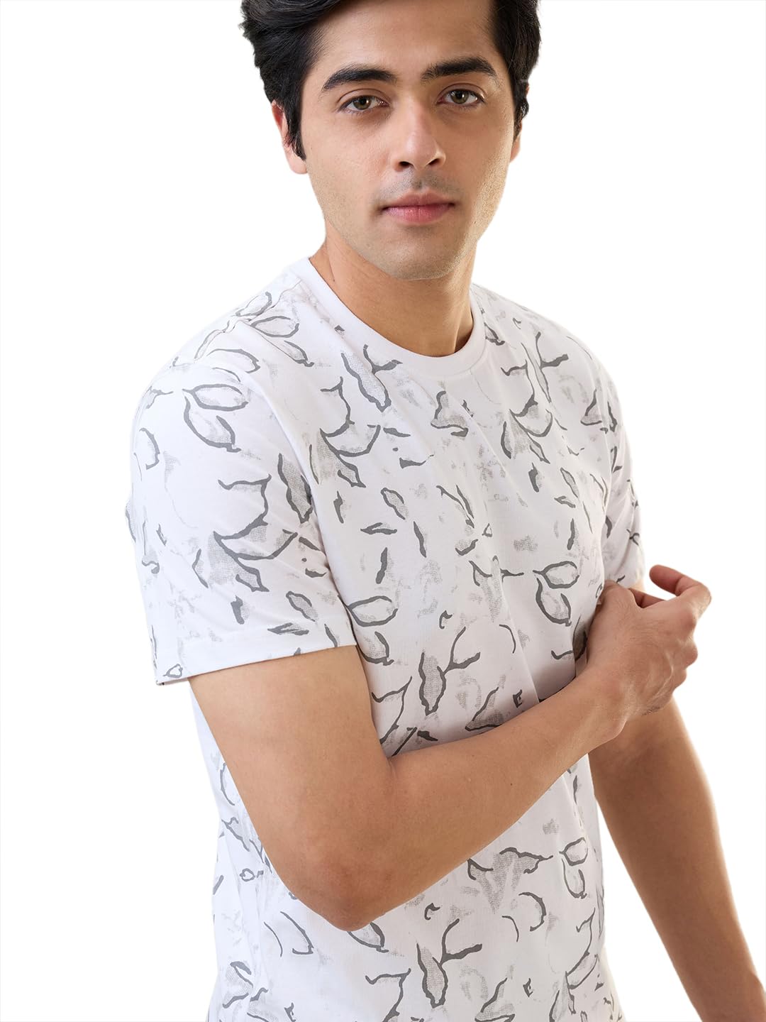 Men Regular Fit Print Pattern Pure Cotton Round Neck T Shirt with Shorts-image-33