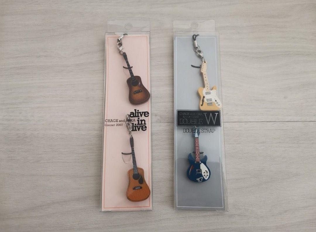 Amazon.co.jp: CHAGE&ASKA ギター型ストラップ : 楽器・音響機器 