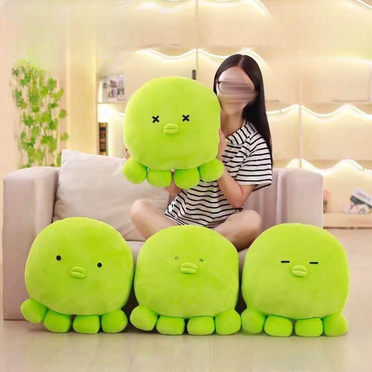 Amazon.co.jp: エロマンガ先生 周辺 抱き枕カバー ぬいぐるみ 緑のタコ  