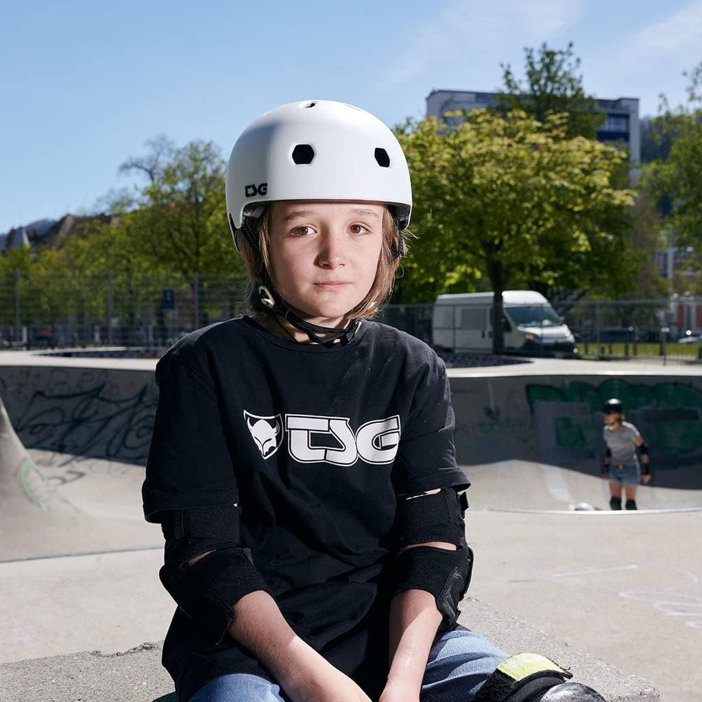 TSG Elbowpad All Ground, Skateboarding Protection Pad, Hardshell, Durable High Grade, Double Stitching, EVA Impact Foam, High Density Caps, Pre Shaped, Tear Resistant, Open Back Design