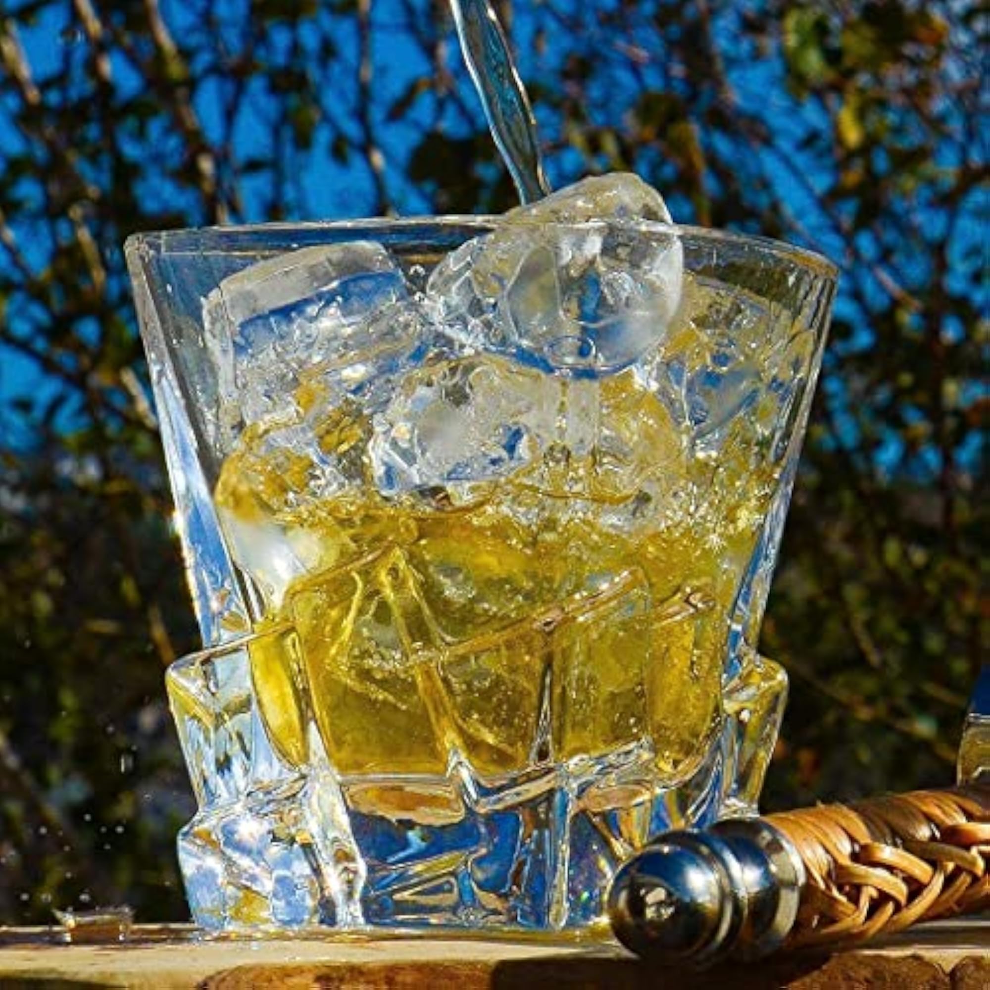 Premium Whiskey Glass Set 300ml, Crystal-Cut Design