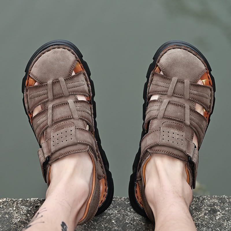 Casual Leather Men's Sandals Lightweight Men's Shoes Outdoor Comfortable Beach Sandals2