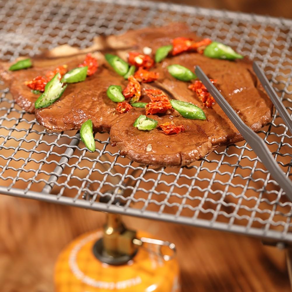 Parrilla de Campamento Portatil con Patas Plegables, Parrilla de Camping Plegable de Titanio para Barbacoa Carbon y Leña, Parrilla de Malla Pequeña para Fogata al Aire Libre
