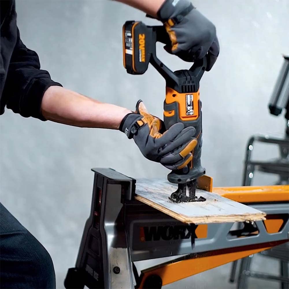 WORX WX500.9 Sierra de Sable 20V Sin Batería ni Cargador, Velocidad Variable, Patín Pivotante Ajustable, Mango Delantero, Cambio SDS sin Herramientas
