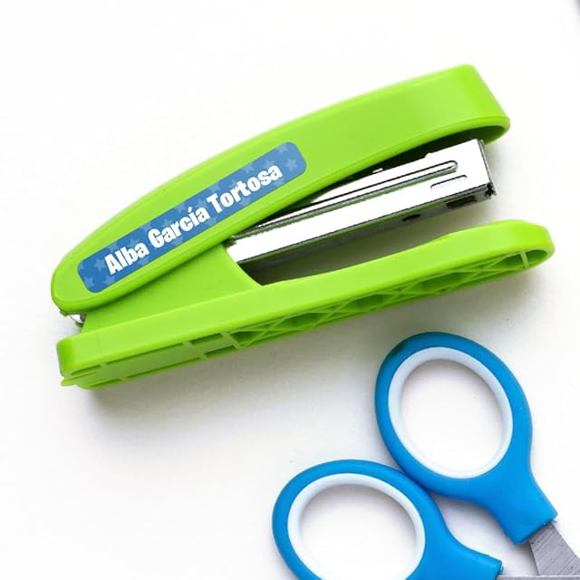 Foto 7 de 7 de DEREGALOOS Etiquetas Escolares Adhesivas Personalizadas con Nombre. Flexibles Resistentes e Impermeables…