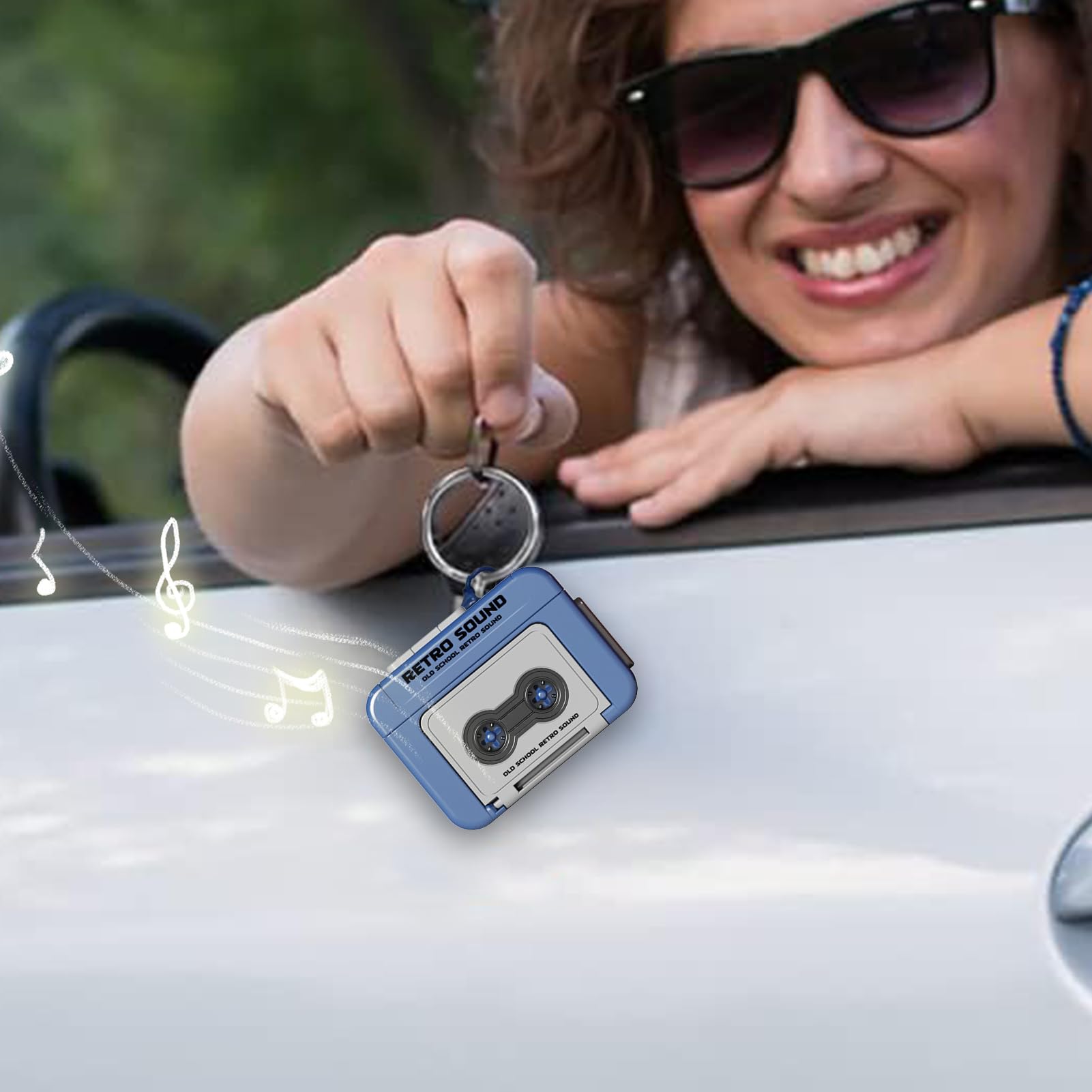 Generico Retro Sound Keychain, Mini Registratore A Cassette, Retro Tape Recorder Keychain, Tastiera Retrò Con Music, Walk Cassette Pendant, Può Giocare, Decorazione Small Regali Per Zaini, Borse