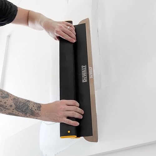 Vista 18 de DEWALT Combo de hoja de desnatado para paneles de yeso, hoja de 10 pulgadas + mango de extensión de 37 a 63 pulgadas Grado profesional Aluminio