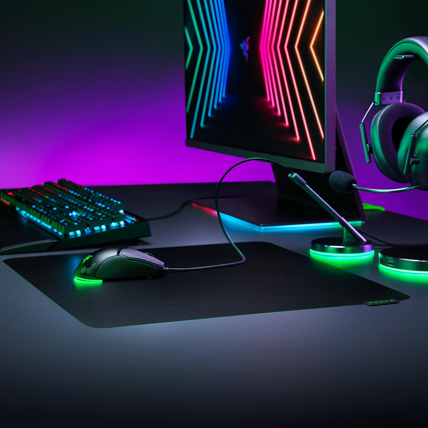 Razer Sphex V3 Large - Tappetino per mouse da gioco ultrasottile (Spessore 0,25 mm, Tappetino per mouse, Design liscio, Policarbonato robusto, Base adesiva antiscivolo, Policarbonato) Nero