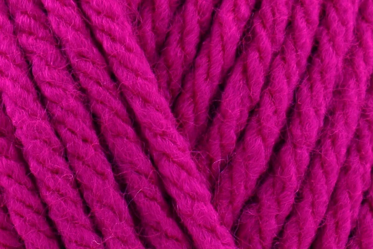 Sirdar Hayfield Bonus Chunky Crochet Yarn, 100% Acrylic Soft Knitting Wool for Cardigans, Jumpers, Sweaters, Ponchos and Capes - 100g Balls - Electric Pink (572) - Pack of 3