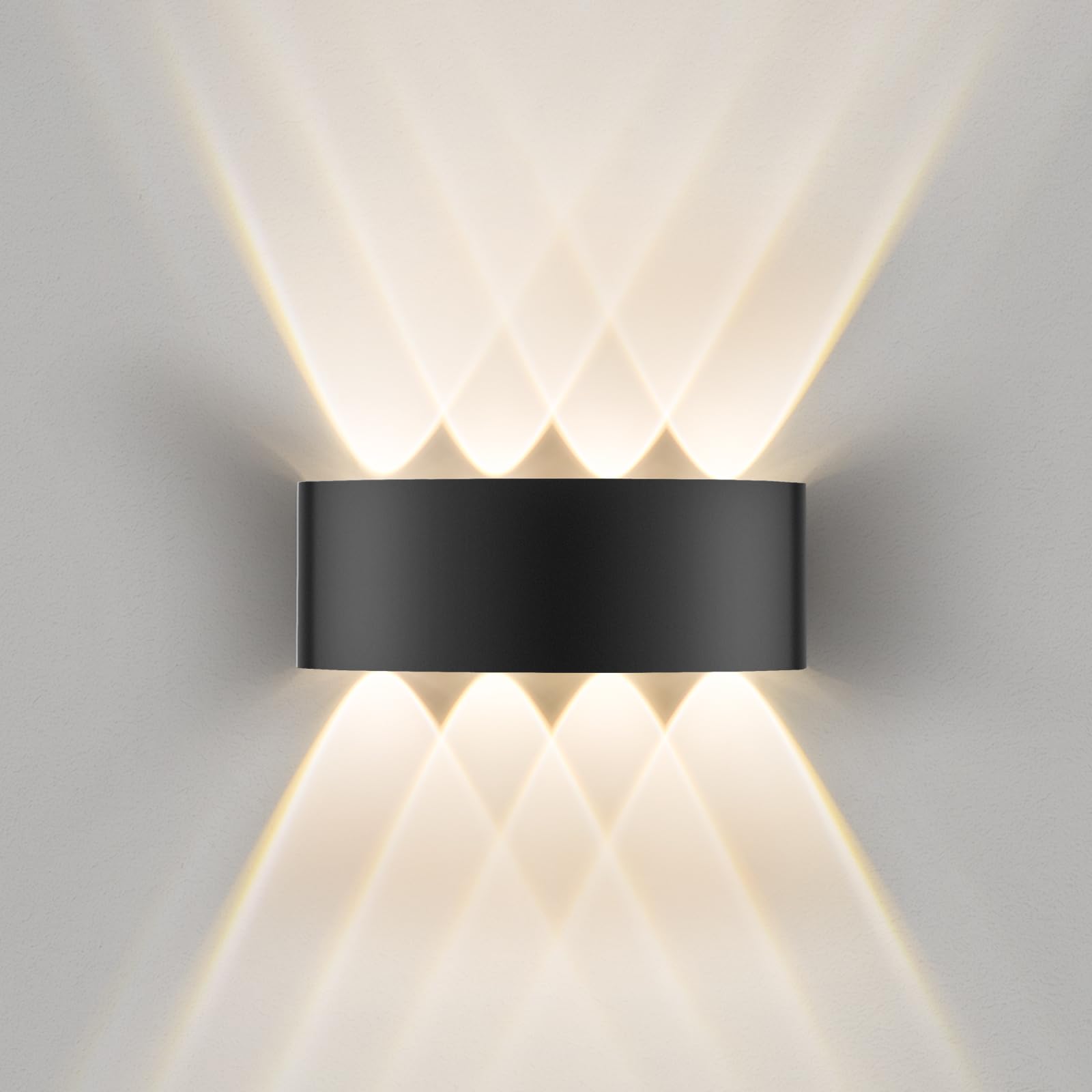 Oraymin LED Wandlampe für Innen und Außen 8W, IP65 Wandleuchte mit 8 Lichtquellen, 3000K Warmweiß Außenwandleuchte, Aluminium LED Lampe Für Wohnzimmer, Schlafzimmer, Flur, Balkon, Treppenhaus
