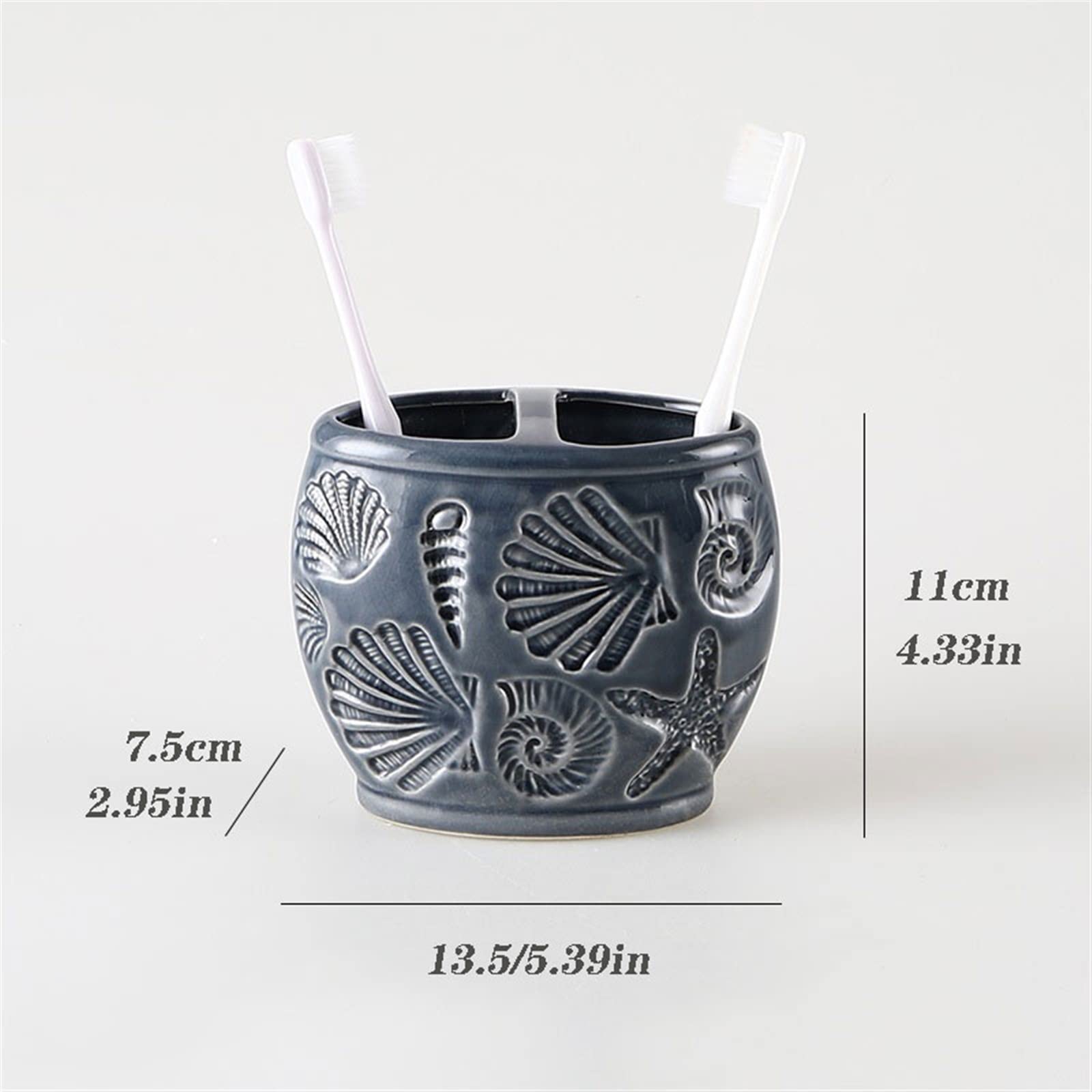 Personalizowany tłoczony dozownik prysznicowy, dozownik mydła o pojemności 470 ml, zestaw do mycia naczyń, kubek do płukania ust oraz cztery butelki balsamu do domu i łazienki.