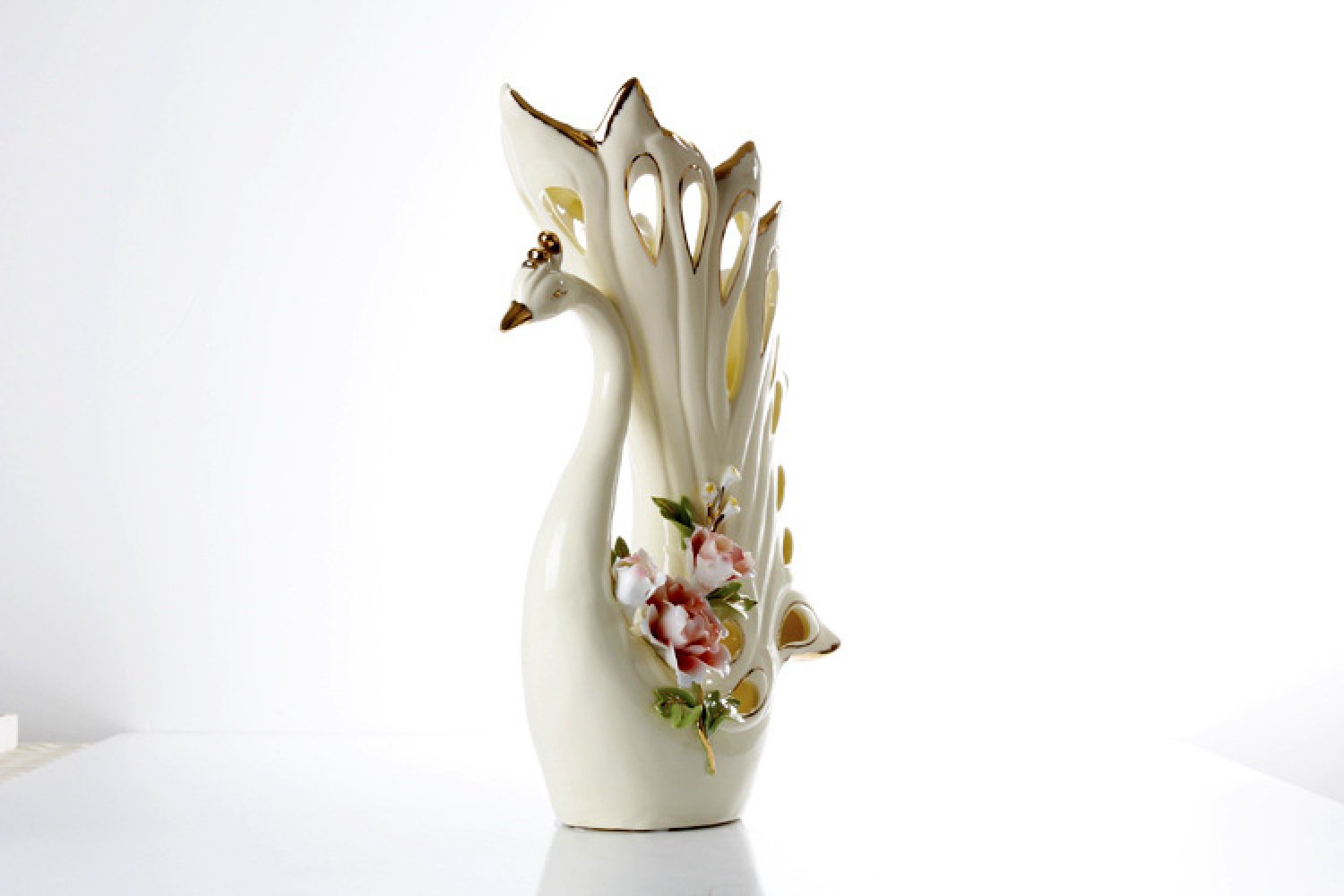 Vase céramique paon pivoine blanc pour décoration maison et cadeaux