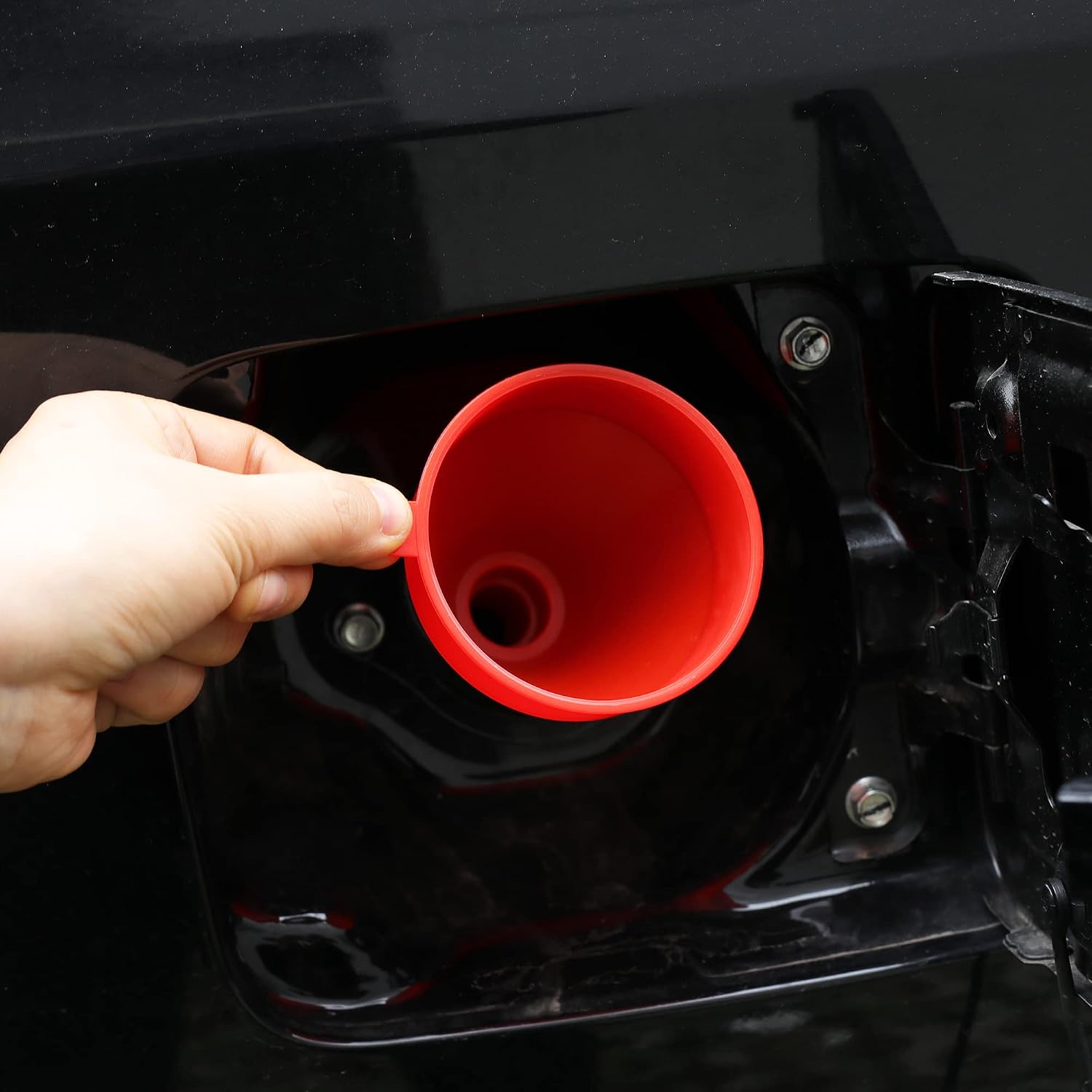 Small Flexible Fuel Funnel with Long Hose Plastic Wide Mouth Filling Funnel Car Funnel for Engine Oil Gas Fuel Gasoline Diesel Water Fluid Liquid Transmission Red Wide Diameter 3.15inch(1)