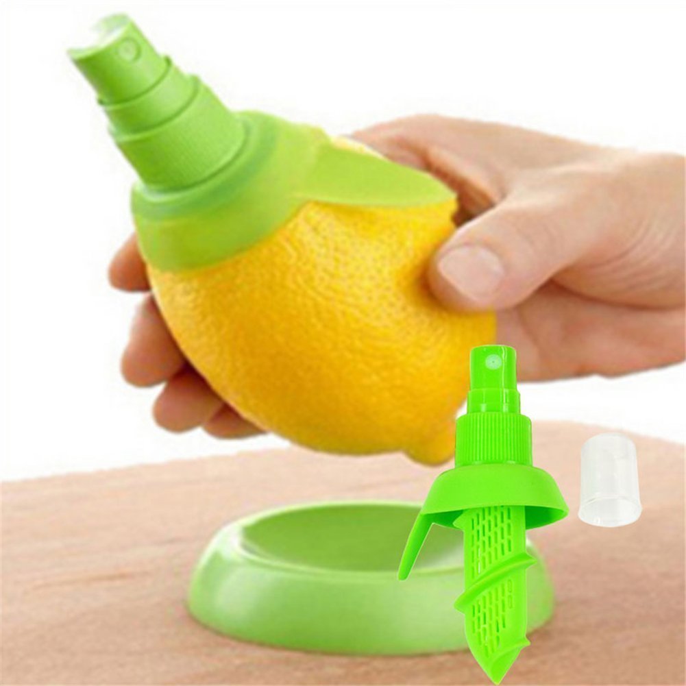 Aluminum lemon squeezer