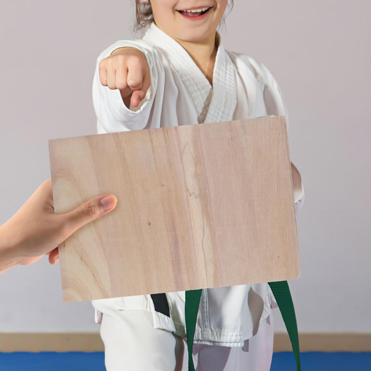 Tablero Profesional de Taekwondo de Madera de Paulownia 10 Piezas 0,9 Cm Grosor para Entrenamiento y Exámenes de Deportes Marciales, Accesorio Portátil Adultos