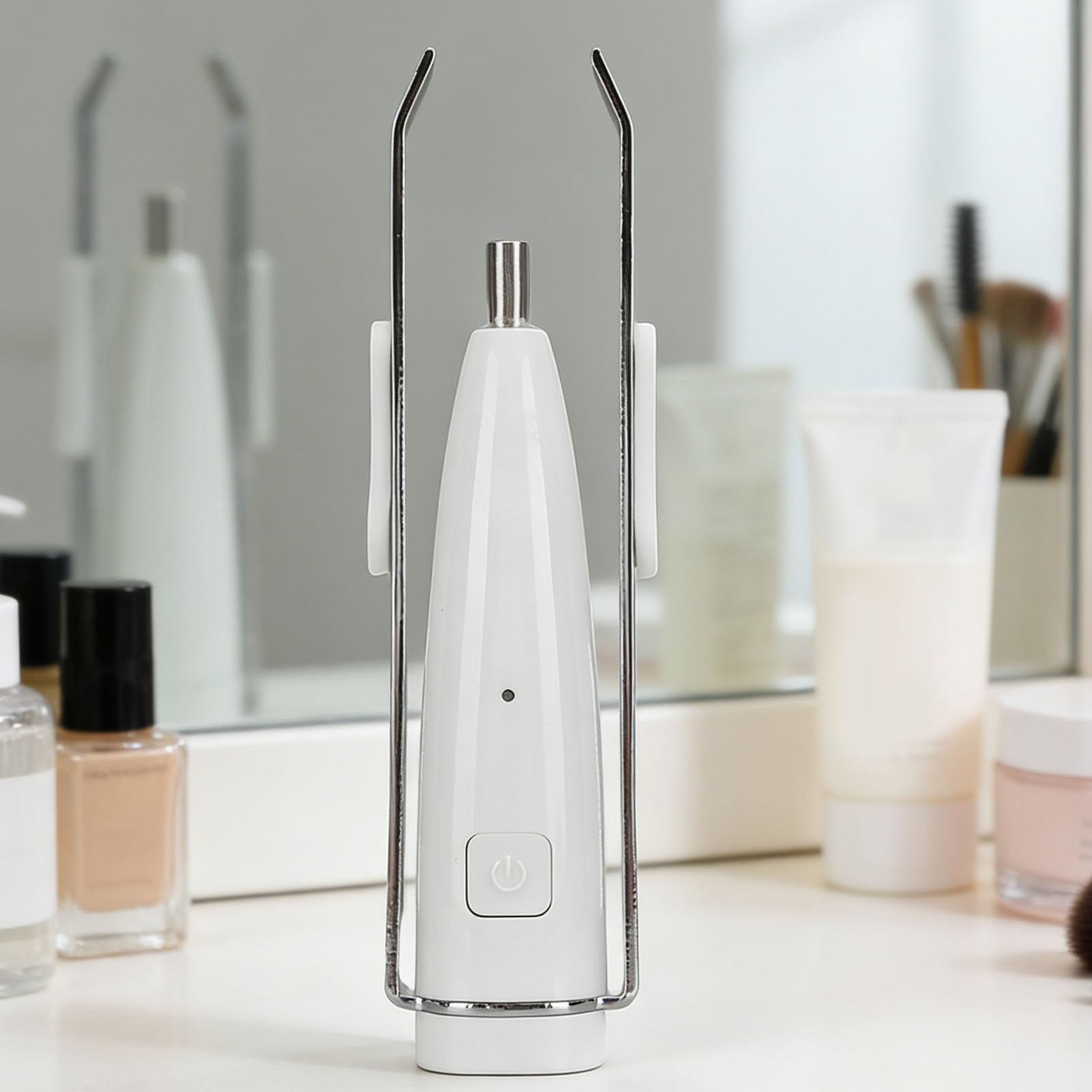 Denash Pinzette Inclinate per Fotocamera a LED, Pinzette per Sopracciglia con Luce e Ingrandimento 10X, Illuminate per Depilazione con Fotocamera per una Toelettatura Precisa (WHITE)