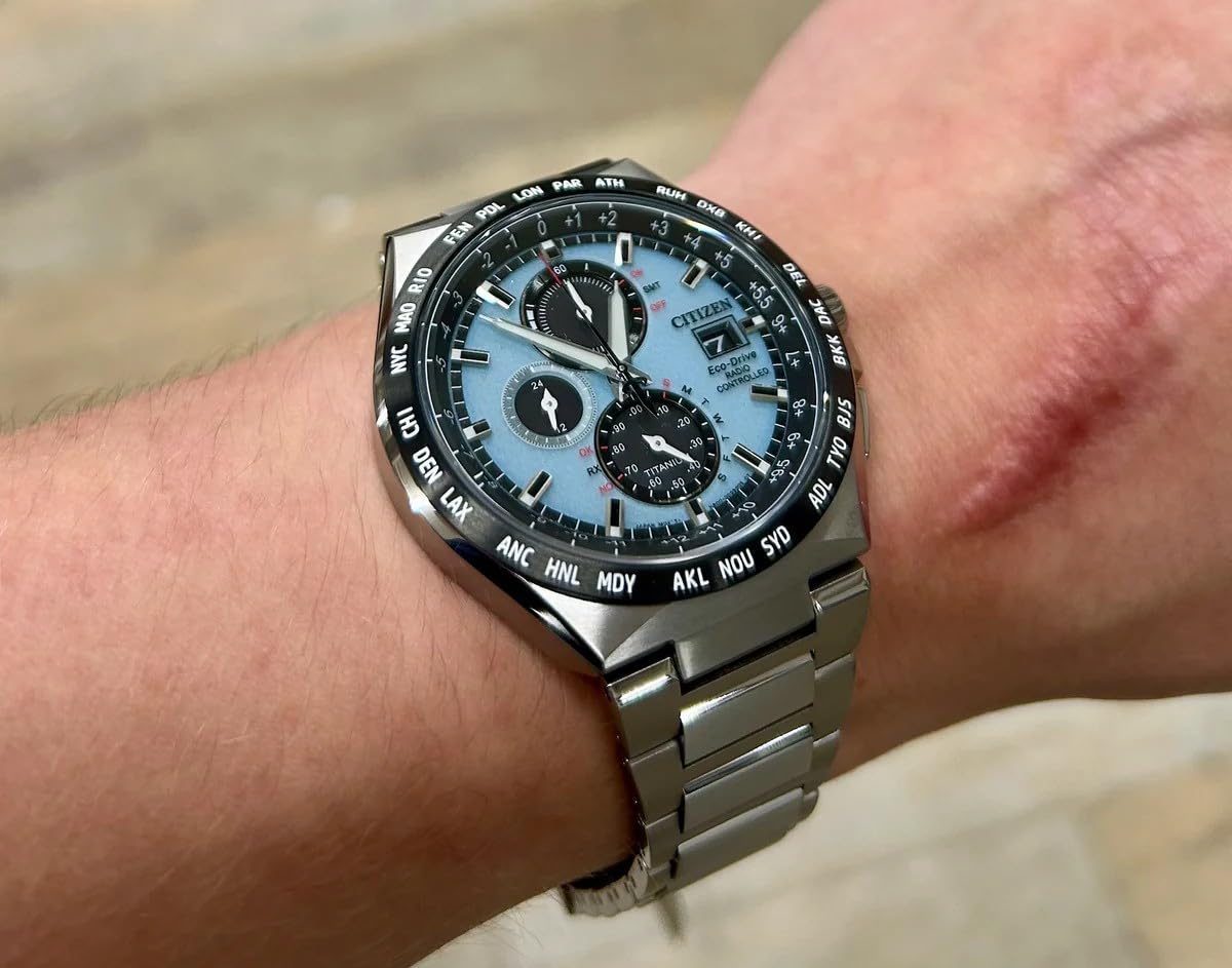 Citizen Watch AT8238-84M, srebro, bransoletka