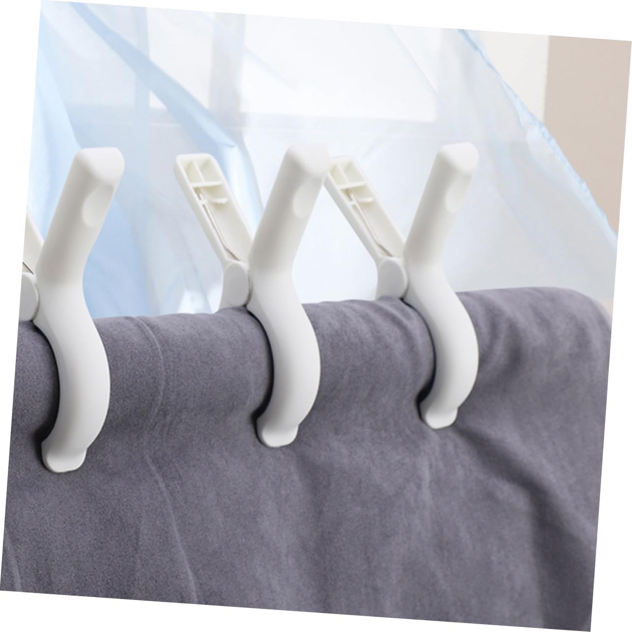 OUNONA 3sets 6pcs Windproof Clothespins Clips for Laundry Non Skid Clothes Pins for Drying Clothes Hanging Pegs and Lightweight and for Outdoor Use 6pcs*3