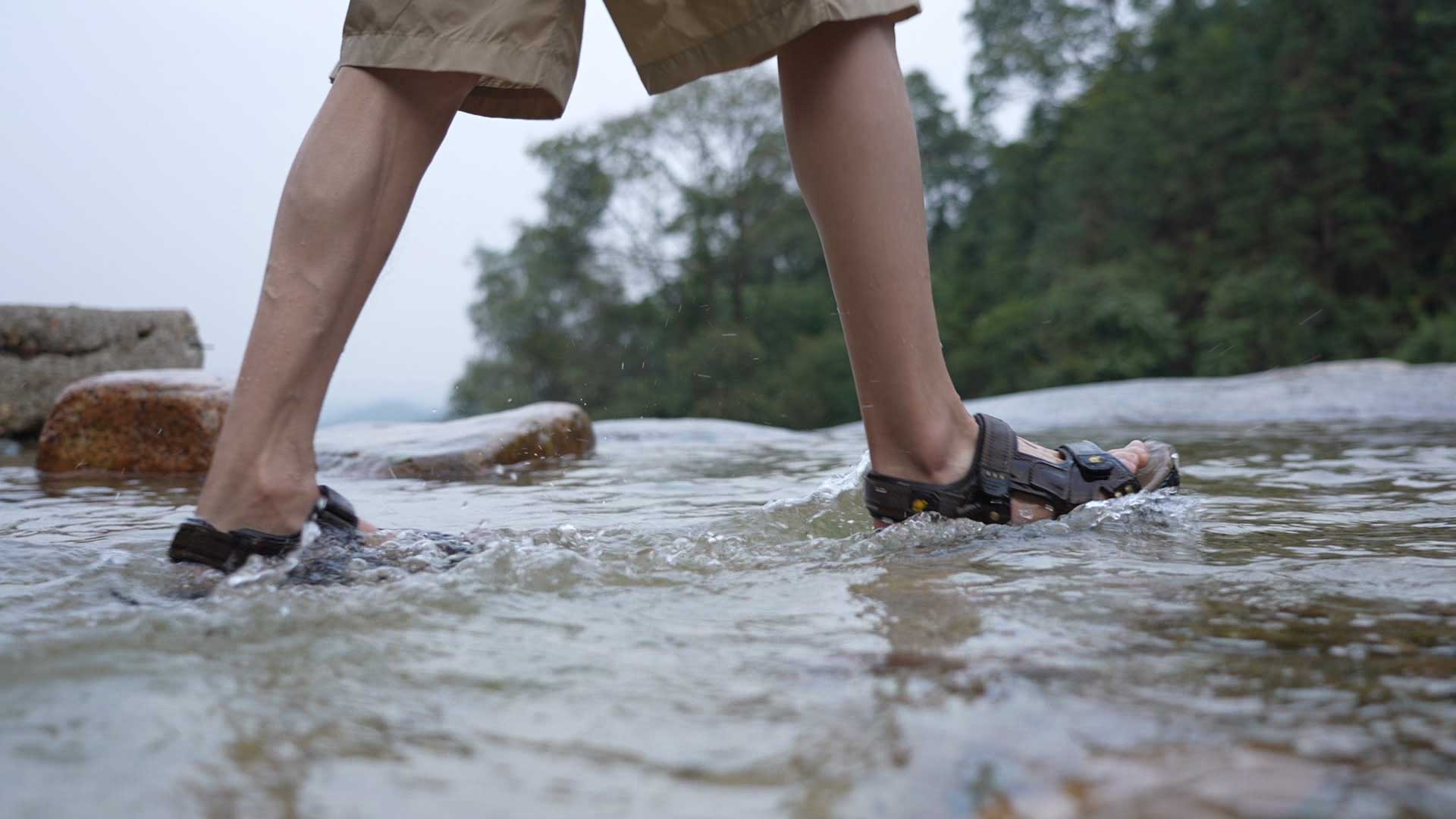 CAMEL CROWN Ledersandalen für Herren, Wandern, Outdoor, Wasser, Strand