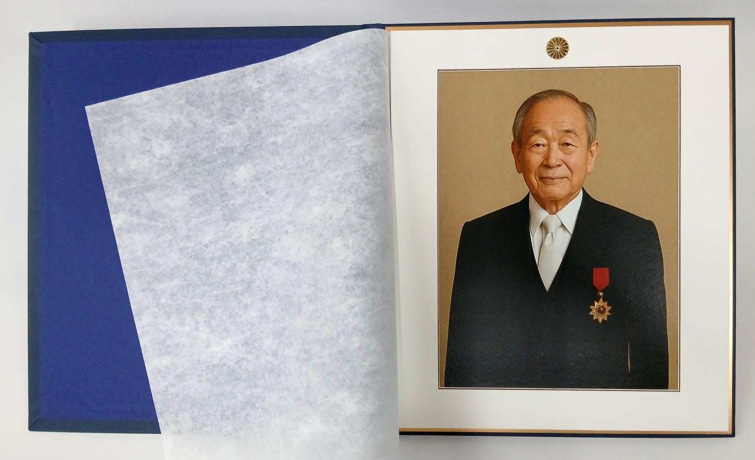 Amazon.co.jp: HOSHINA 保科 叙勲 勲章・褒章受章記念 六切1面