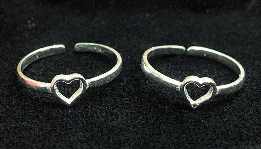 925 Sterling Silver Heart Toe Ring for Women | Adjustable Open Band Bichhiya | Footwear | Handmade Minimal Foot Ring Jewelry | Elegant Daily Wear Toe Accessory | 2 CM Size