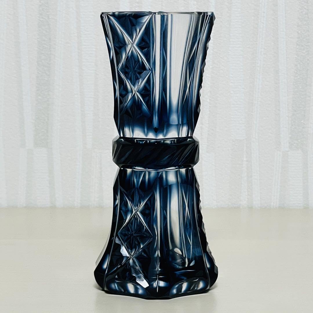 廃盤 希少 島津薩摩切子 藍 六角 花瓶 一輪挿し フラワーベース Amazon.co.jp: 島津薩摩切子 藍 六角 花瓶 一輪挿し フラワーベース