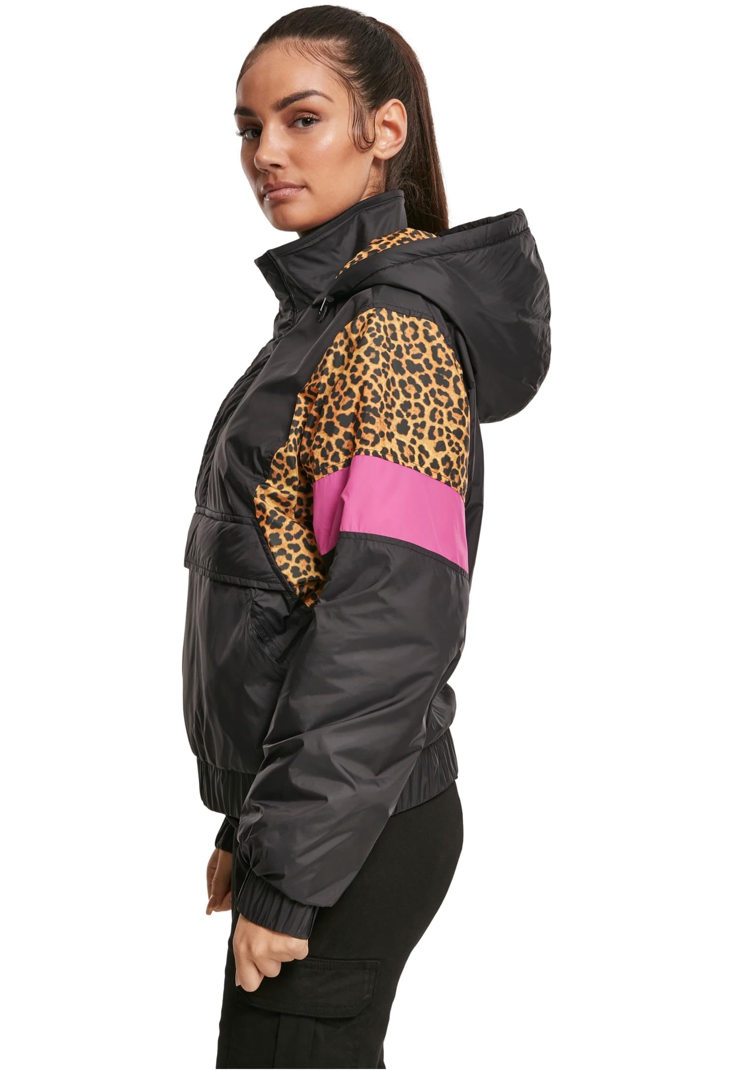 Urban Classics Damen Jacke Ladies Leo Pull Over Jacket mit Animal-Print, Zipper und Bauchtasche, in 4 Farbvarianten erhältlich, Größe XS bis 5XL