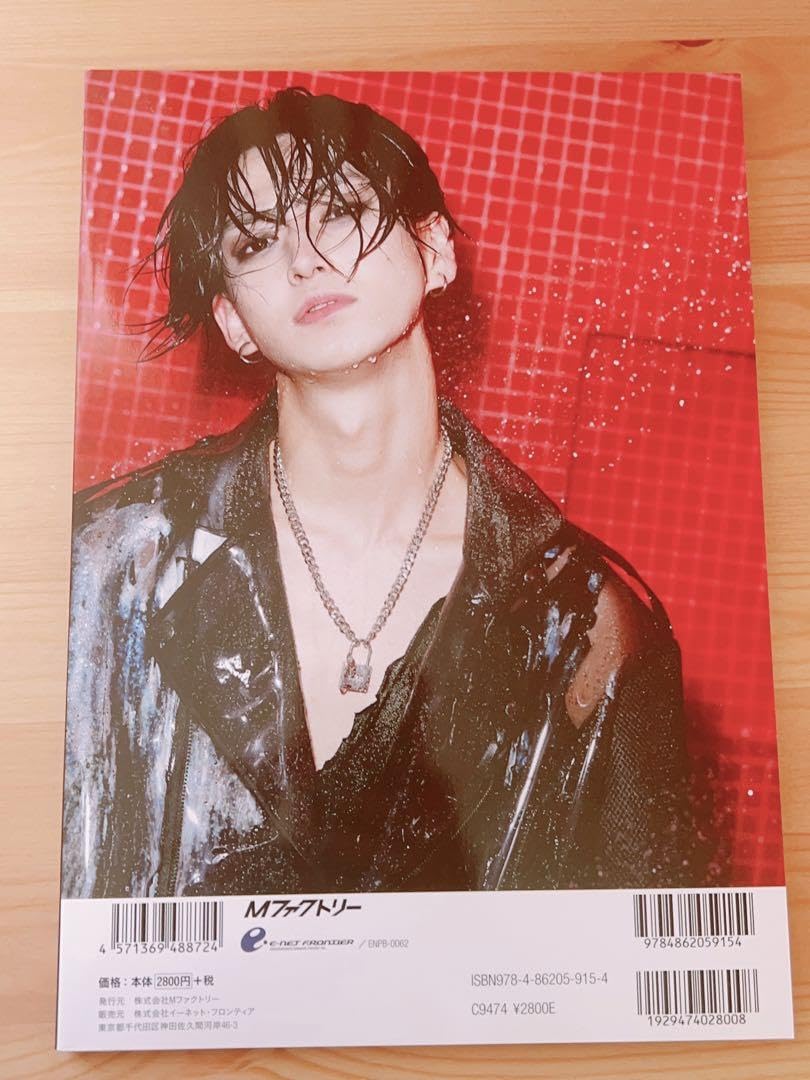 月刊松田凌×小林裕和 Amazon.co.jp: 月刊松田凌×小林裕和 メイキング付き : おもちゃ