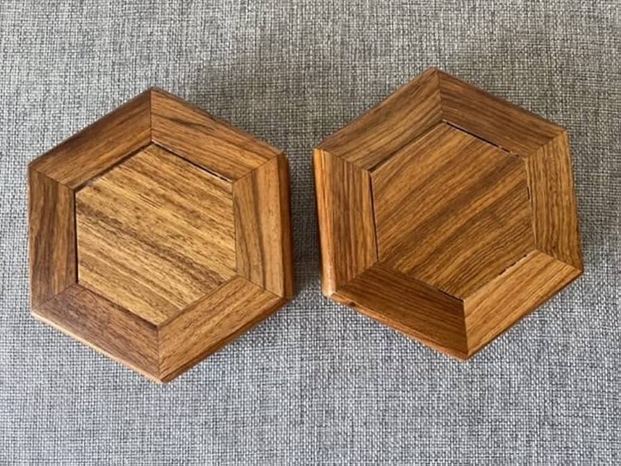 Amazon.co.jp: 唐木 セット 六角形 木製 平台 彫刻入り 敷台 飾台 盆栽