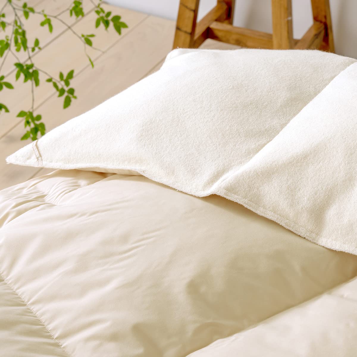 Amazon｜西川 羽毛肌掛け布団 クィーン ホワイトダウン85